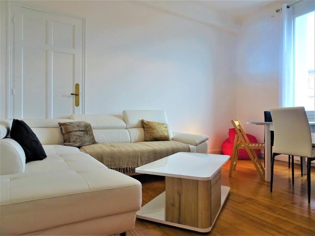 Chambre Privee Et Spacieuse Au Sein D'Un Logement Partage - Central, Quartier Villebourbon - 3 Chambres Doubles - 2 Balcons - Places De Stationnements Gratuites - 5 Min A Pied Gare Et Hypercentre 蒙托邦 外观 照片